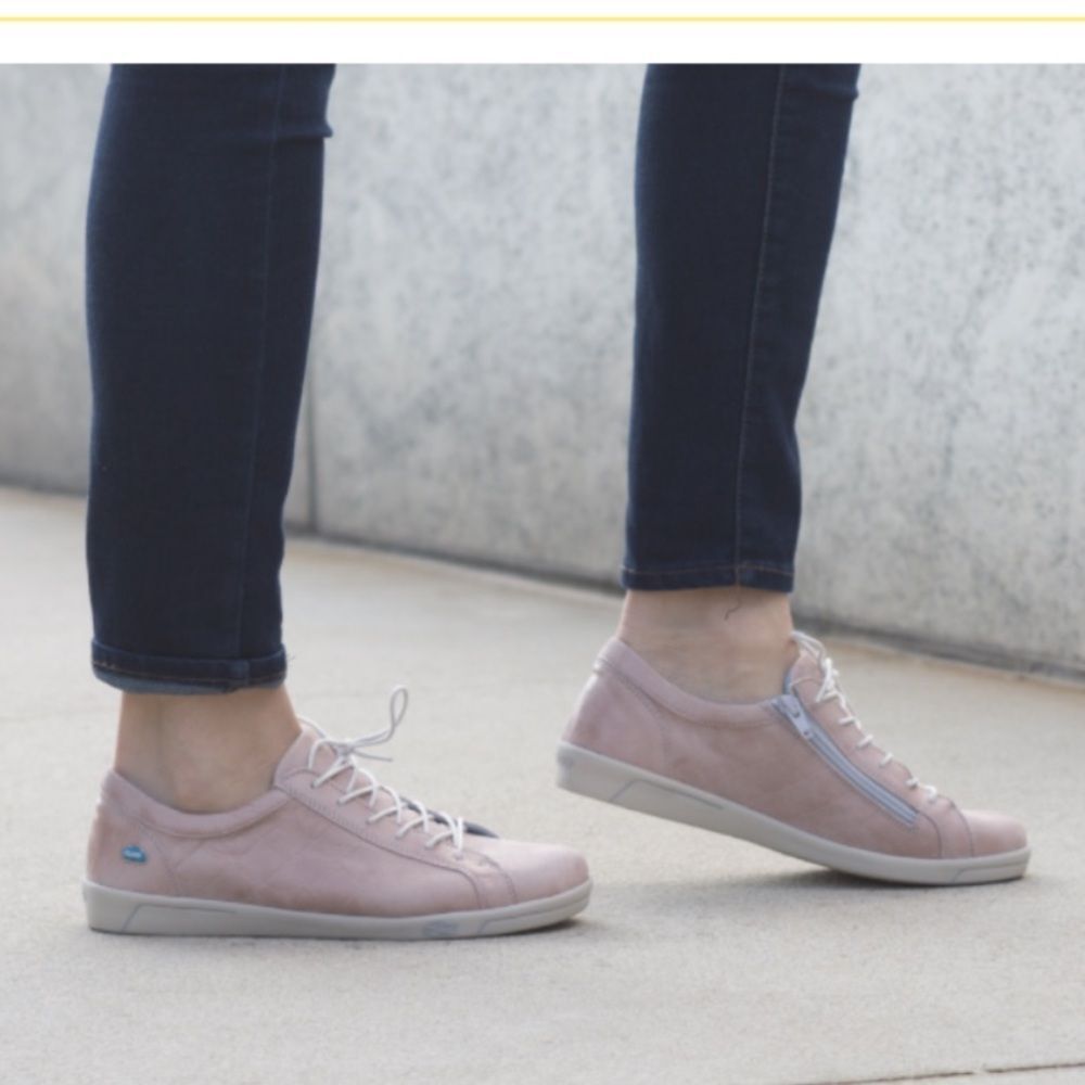 Cloud Aika Women's Sneakers Size 39 - Mauve